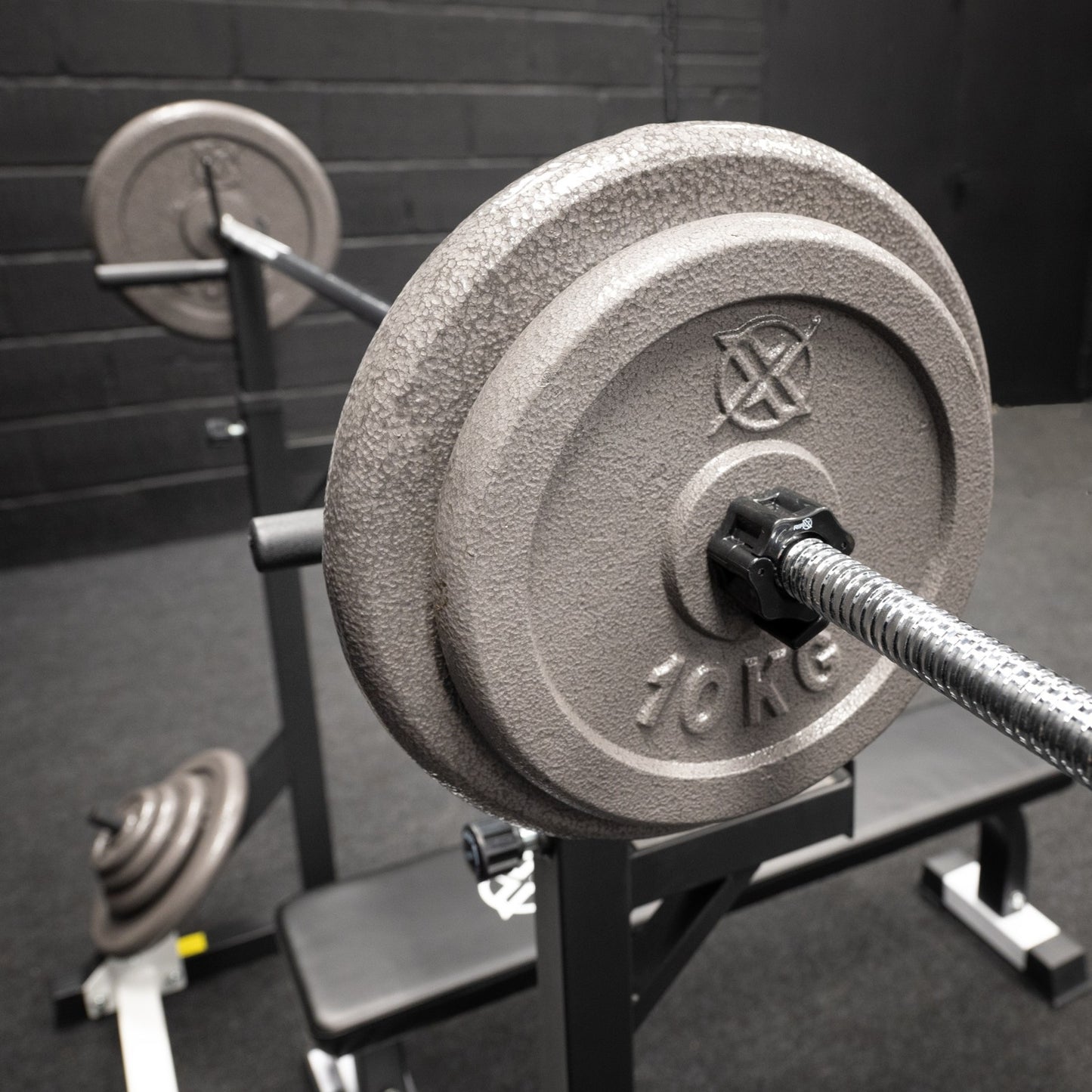 JB‑Muscle Standard 1″ Barbell with Spinlock Collars – 4 ft, 5 ft, 6 ft & 7 ft Chrome Gym Bar | Home Gym Friendly